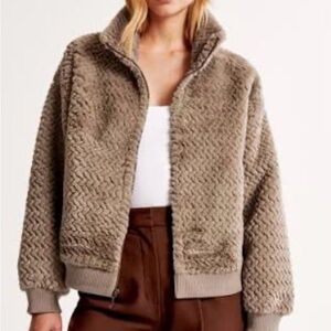 Abercrombie & Fitch Women's Teddy Jacket